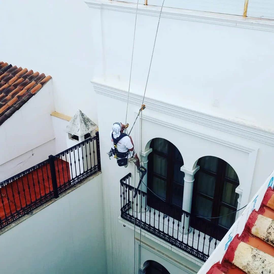 358535407_219376587720954_2138090757716670454_n